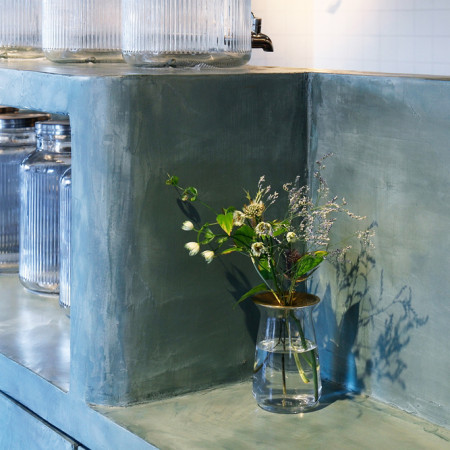 Microverlay%20-%20rivestimento%20cemento%20resina%20-%20Stella%20Tea%20Laboratory10
