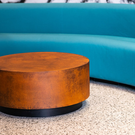 Isoplam-Oxydecor--tavolino-